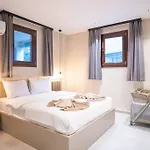 Vilă Havuzlu Korunakli Jakuzili Fethiye